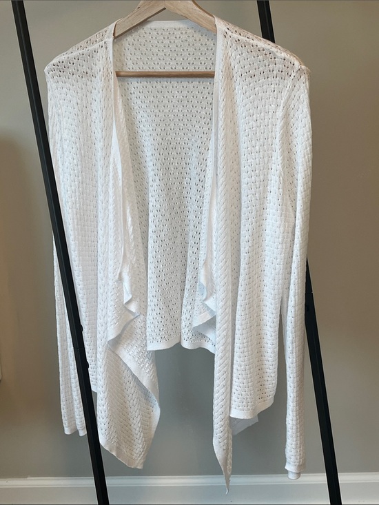 Anthropologie Sweaters - Tahari Lightweight drape open front cardigan